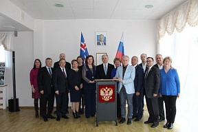 25-28 апреля по линии программы Северного совета «Сотрудничество на севере Европы» Исландию посетила делегация российских парламентариев во главе с заместителем председателя Государственной Думы Федерального Собрания Российской Федерации О.Н.Епифановой